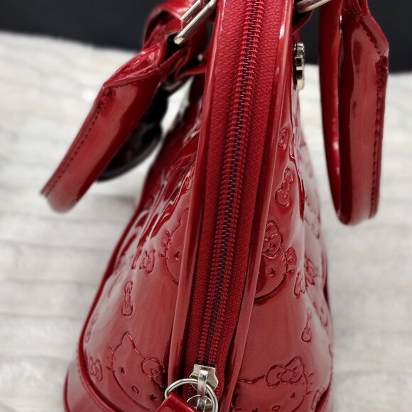 Hello Kitty Loungefly Red Patent Embossed Bowler Handbag Bow Charm Medium - Picture 5 of 10